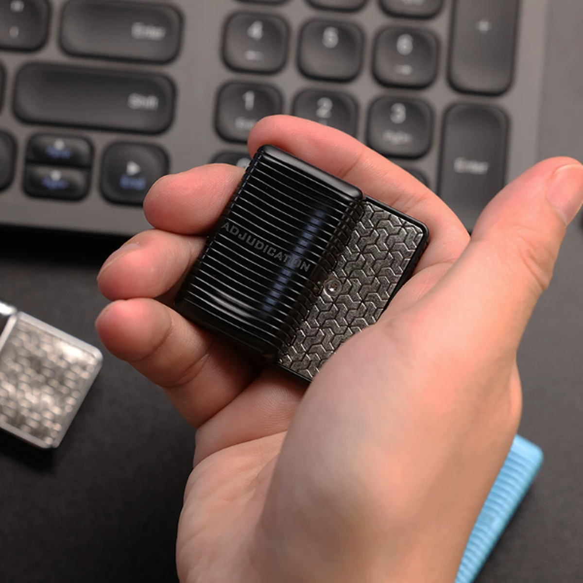 Mechanical Magnetic Fidget Slider – Infinity Push Coin EDC Desk Toy