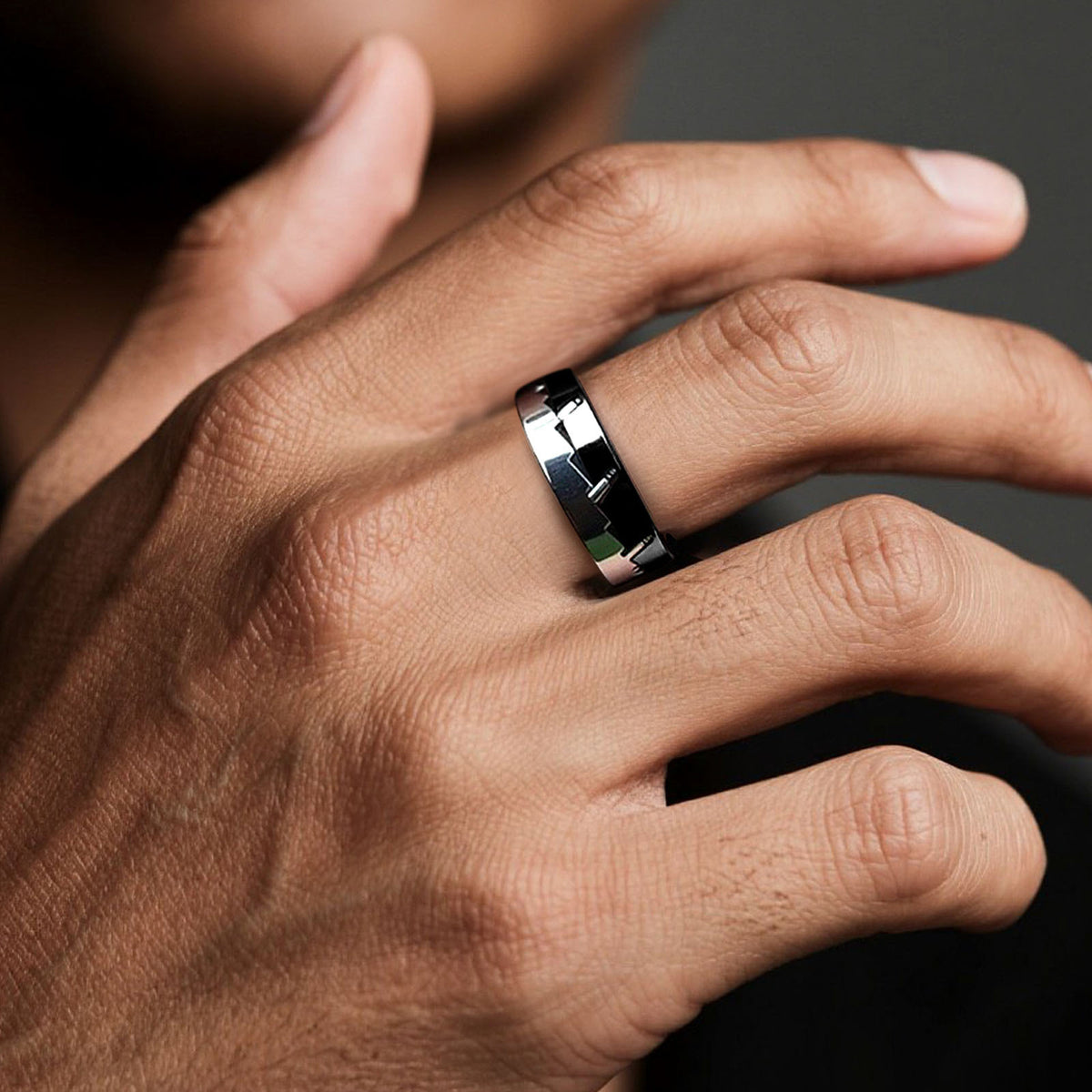 Men’s Mechanical Ratchet Fidget Ring, Black & Silver Tactile Spinning Stress‑Relief EDC Ring for Office Anxiety Relief